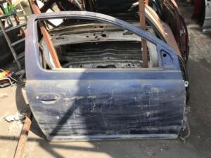 Toyota Yaris Sağ Ön Kapı 2000-2005 (Tek Kapılı Araç Uyumlu)