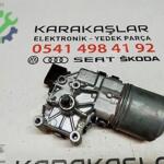 Volkswagen Jetta Silecek Motoru çıkma parça - KARAKAŞLAR YEDEK PARÇA Konya