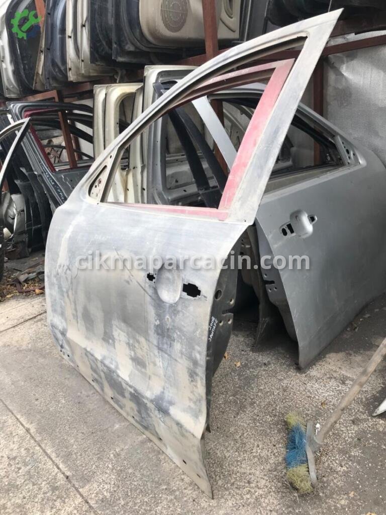 Hyundai Santa Fe Sol Kapı 760032B000 çıkma parça