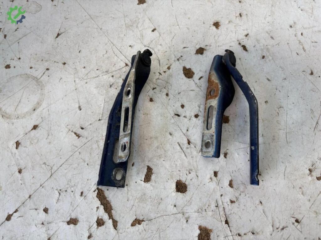 Seat Cordoba Ön Kaput Menteşesi çıkma parça