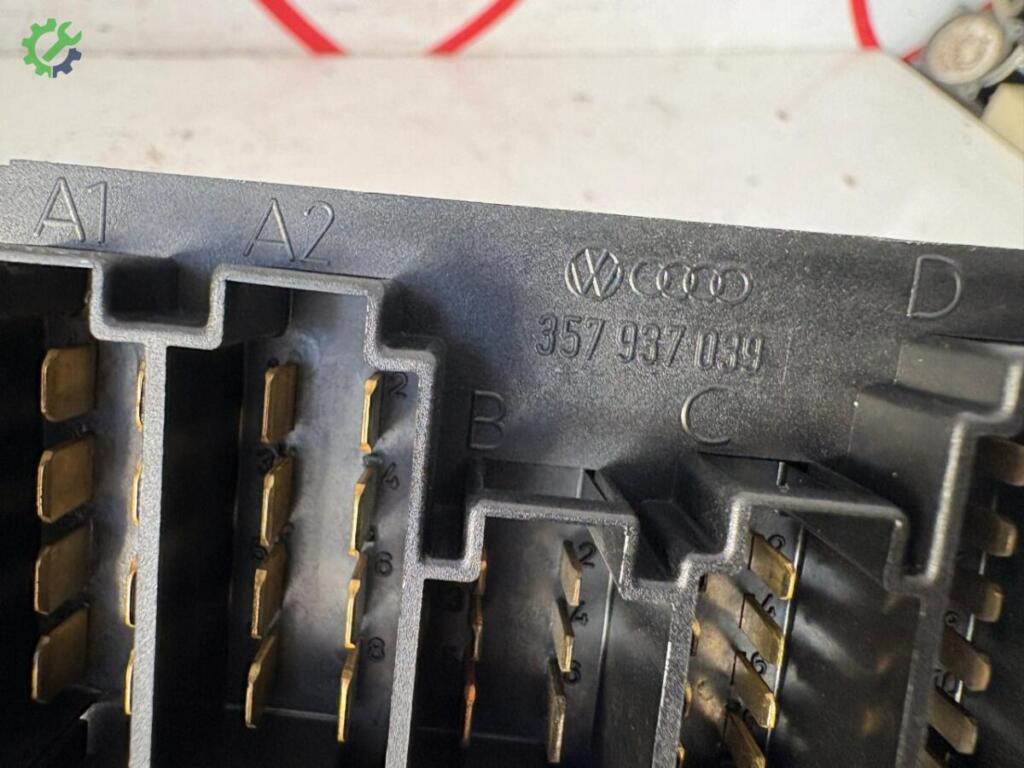 Seat Cordoba Sigorta Tablası çıkma parça