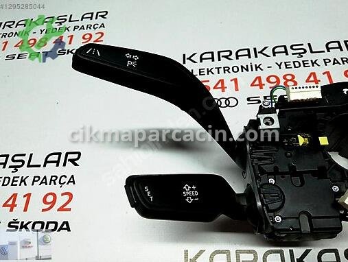 Audi A1 Sinyal Kolu 82A953521EN çıkma parça