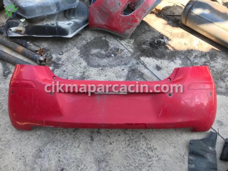 Toyota Yaris Arka Tampon çıkma parça