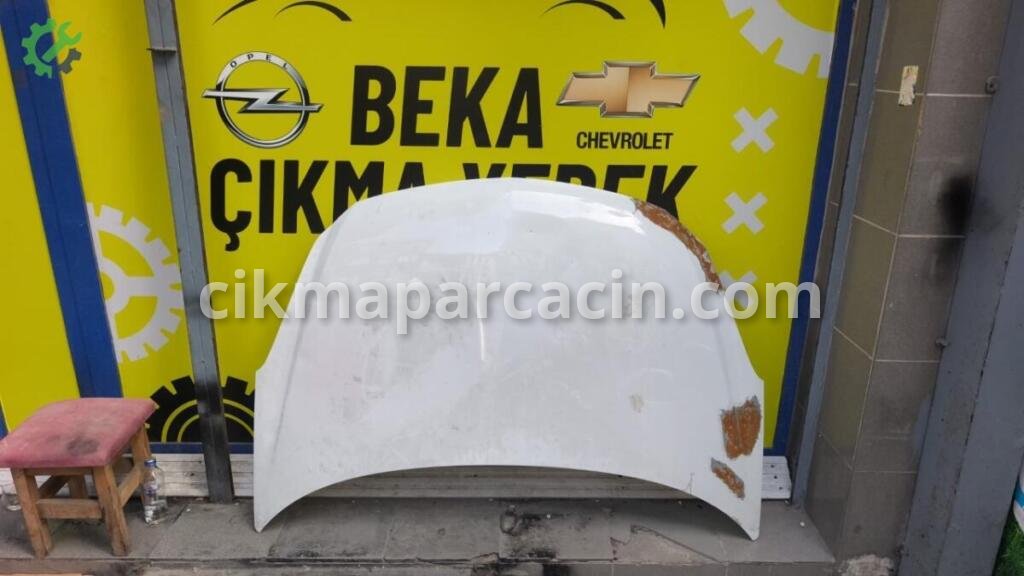 Opel Corsa Kaput çıkma parça