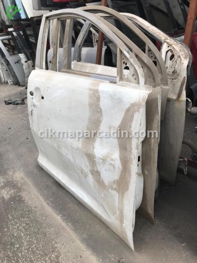 Kia Sportage Sağ Ön Kapı 760041W000 çıkma parça