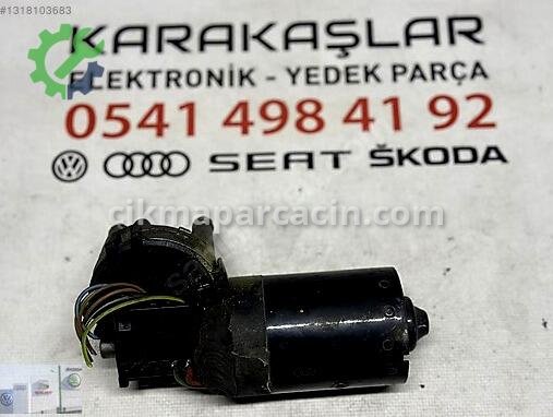 Volkswagen Passat Silecek Motoru 8D1955113B çıkma parça