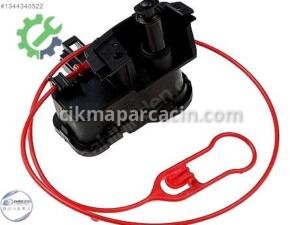 8K0862153D 8K0862153 Audi A4 S4 B8 A5 DEPO KİLİD MOTORU