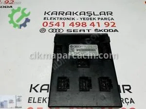 8K0907279D AUDİ A4 A5 BCM MERKEZİ ELEKTRONİK BEYNİ