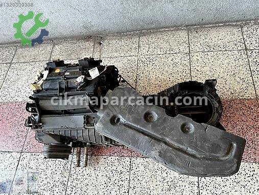 Audi A4 Kalorifer Kutusu çıkma parça