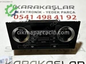 8P0820043M AUDİ A3 8P KLİMA KONTROL PANELİ