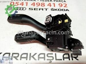 8P0953513 AUDİ A3 HIZ SABİTLEME VE SİNYAL KOLU