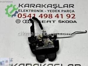 8P3827520A AUDİ A3 BAGAJ KİLİDİ