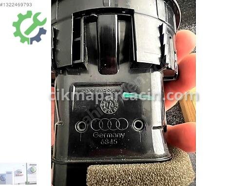Audi A3 Panjur 8V0820901A çıkma parça