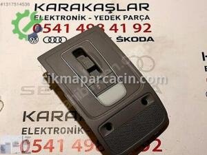 8X0959613B AUDİ A3 8V SUNROOF DÜĞMESİ VE TAVAN LAMBASI 8V0947135