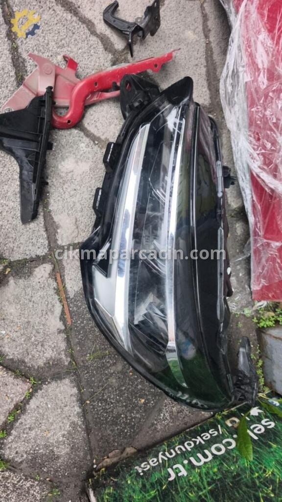 Opel Corsa Far çıkma parça