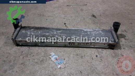 Porsche 911 Intercooler Radyatörü çıkma parça