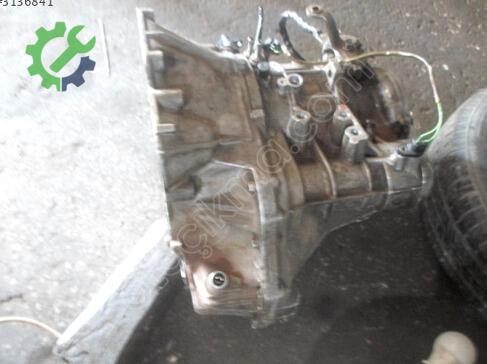 Hyundai Excel Otomatik Şanzıman çıkma parça
