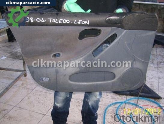 Seat Leon Kapı Döşemesi çıkma parça