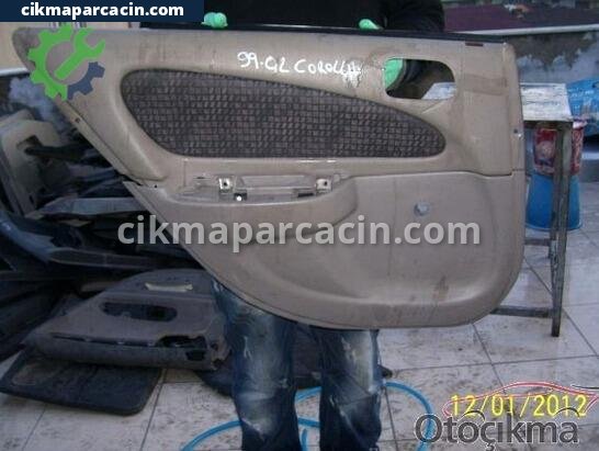 Toyota Corolla Kapı Döşemesi çıkma parça