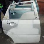 99-05 FOCUS 4 ADET SAĞ ARKA KAPI FORD ÇIKMA PARÇA