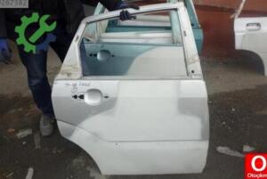 99-05 FOCUS 4 ADET SAĞ ARKA KAPI FORD ÇIKMA PARÇA
