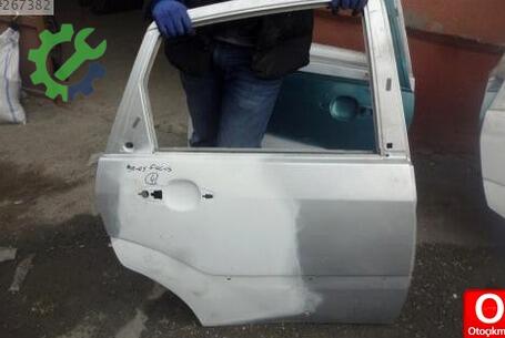 Ford Focus Sağ Arka Kapı çıkma parça