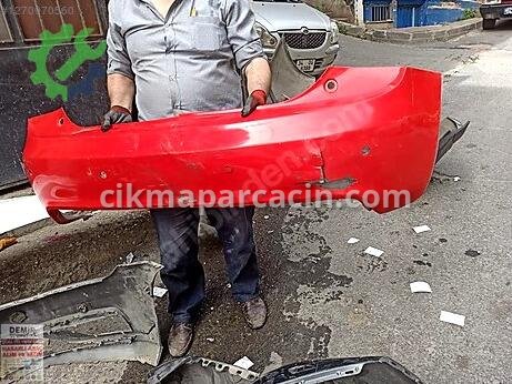 Audi A1 Arka Tampon çıkma parça