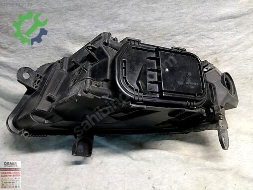 Audi A6 Sağ Ön Far çıkma parça