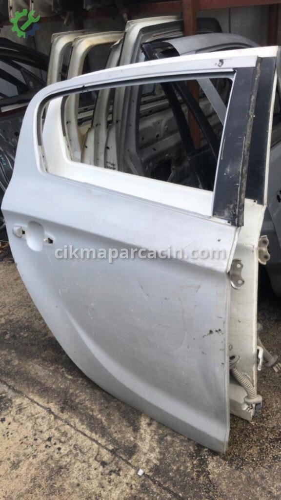 Hyundai i20 Sağ Arka Kapı 77004-1J000 çıkma parça