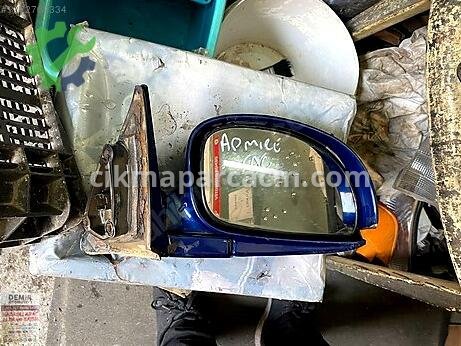 Hyundai Accent Sağ Dış Ayna çıkma parça