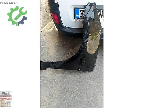Hyundai Accent Blue Ön Çamurluk çıkma parça