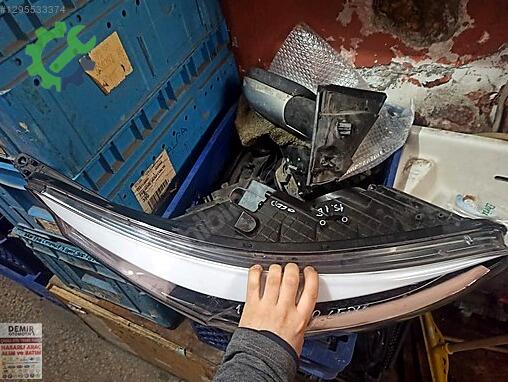 Kia Cee'd Sağ Ön Far çıkma parça
