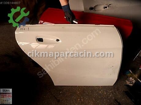Mercedes-Benz CLA Arka Kapı çıkma parça