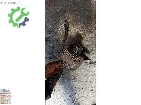 Renault Clio Şarj Dinamosu çıkma parça