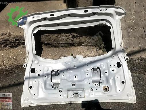 Renault Clio Bagaj çıkma parça