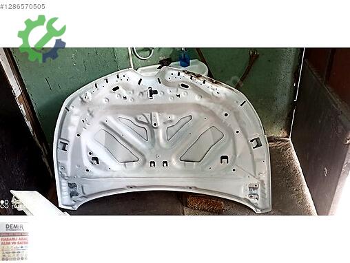 Renault Clio Kaput çıkma parça