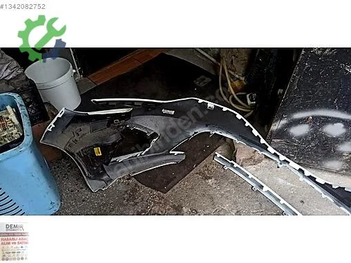 Renault Clio Ön Tampon çıkma parça