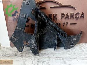 CLİO 5 ÖN TAMPON SAĞ SİS BRAKETİ ORJİNAL 960168135R