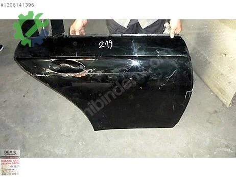 Mercedes-Benz CLS Sağ Arka Kapı çıkma parça