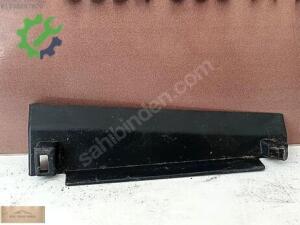 COROLLA 13-18 ÖN CAM IZGARA PLASTİĞİ 5575202170