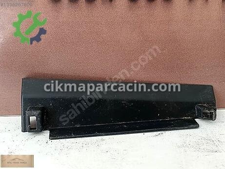 Toyota Corolla Ön Panjur çıkma parça