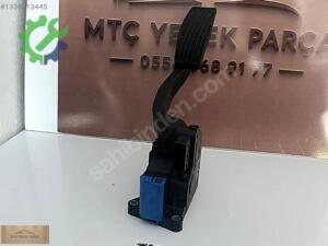 CORSA D OTOMATİK GAZ PEDALI ORJİNAL 13305806