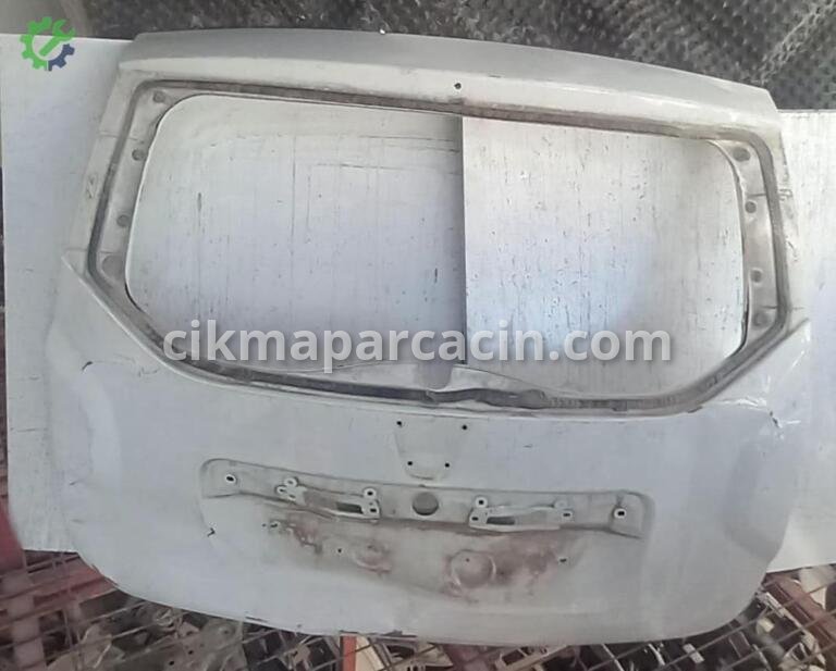 Dacia Duster Bagaj Kapağı çıkma parça
