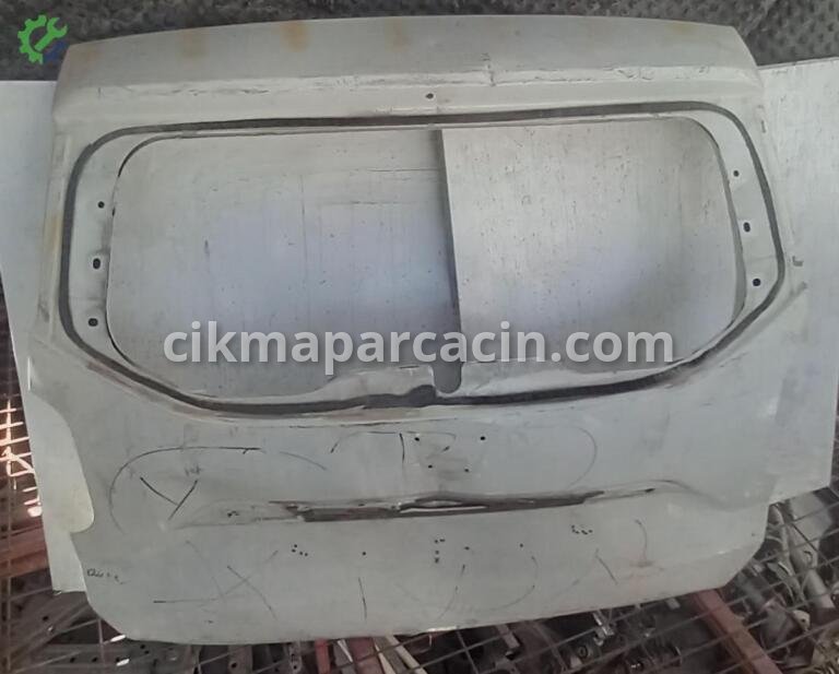 Dacia Duster Bagaj Kapağı çıkma parça