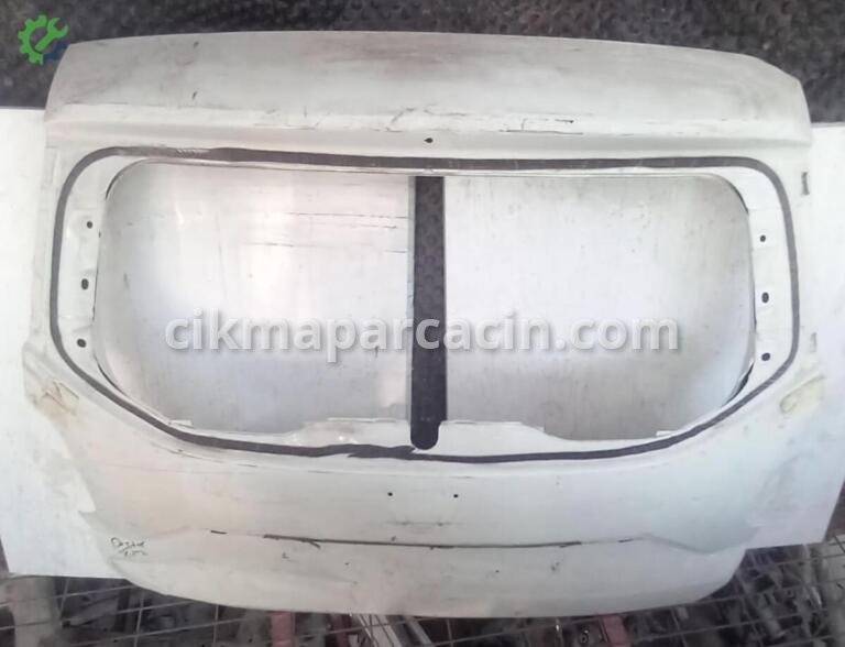 Dacia Duster Bagaj Kapağı çıkma parça