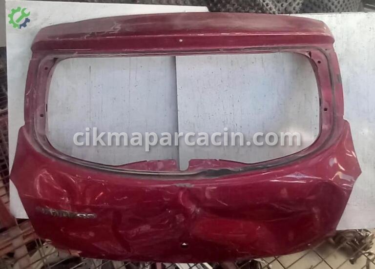 Dacia Sandero Bagaj Kapağı çıkma parça