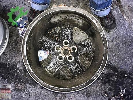 Land Rover Jant çıkma parça