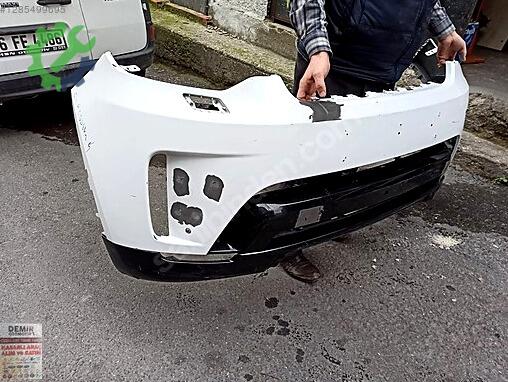 Land Rover Discovery Ön Tampon çıkma parça