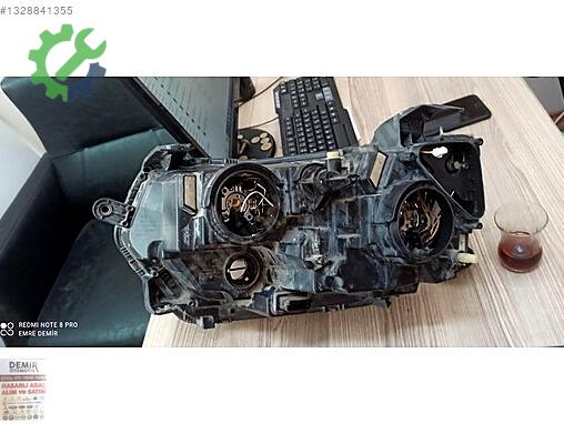 Dacia Duster Sağ Ön Far çıkma parça