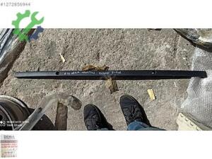 E39 5 SERİSİ ARKA TAMPON ÇITASI BMW ORJİNAL ÇIKMA PARÇA